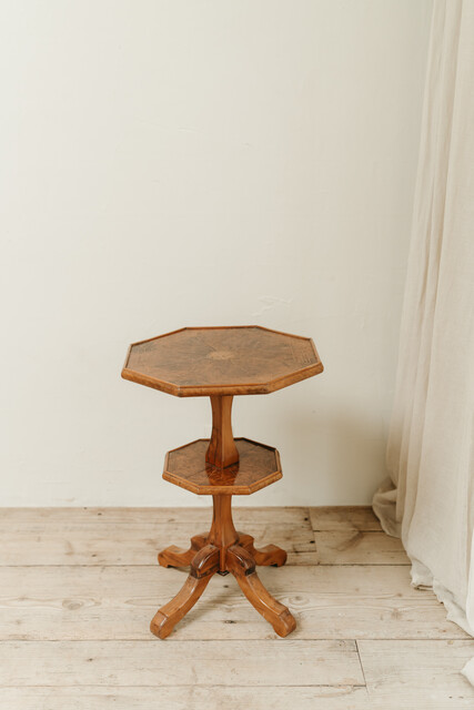 octagonalshaped burr walnut tiltop table ... 