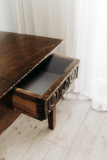 18th century Spanish walnut table/desk ...