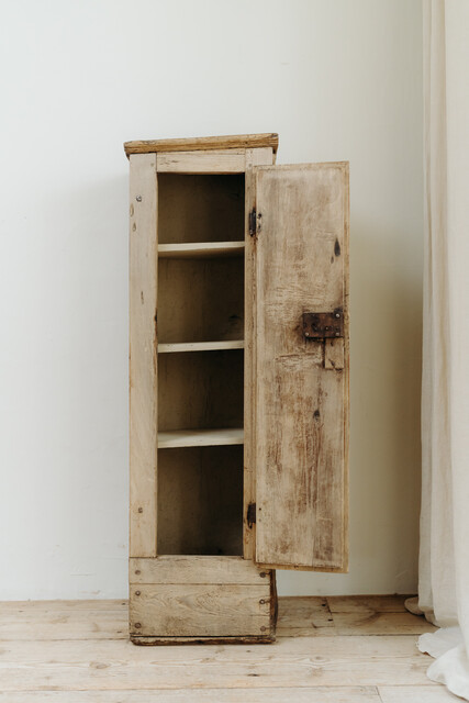 dugout treetrunk cabinet, chestnut/walnut ... 