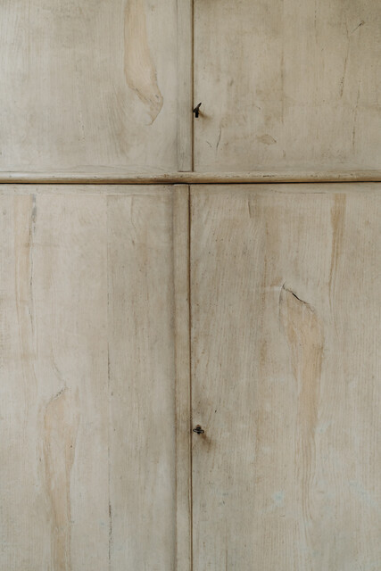 French oak 4doors cabinet ...