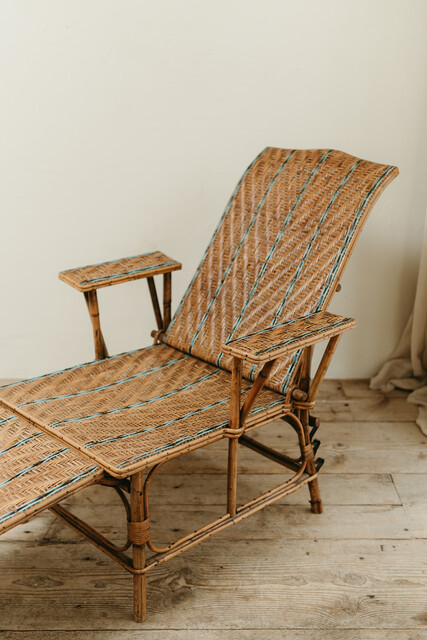 French rattan deckchair .. in very good vintage condition...