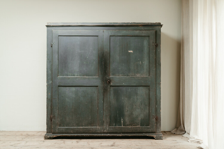 Italian poplarwood cabinet ... 