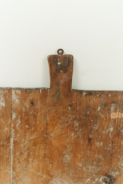 large breadboard ... lovely patina ...