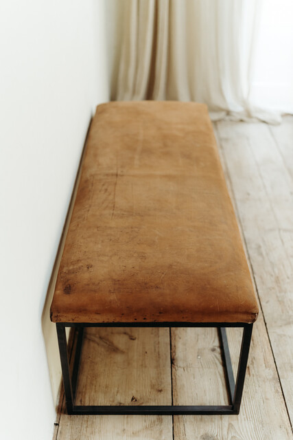 leathertopped bench/coffeetable/stool ...