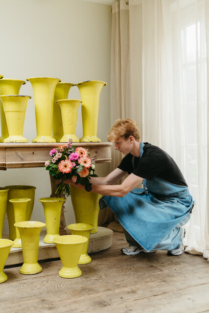 lot of yellow painted 1950s zinc vases from French flowershop ...