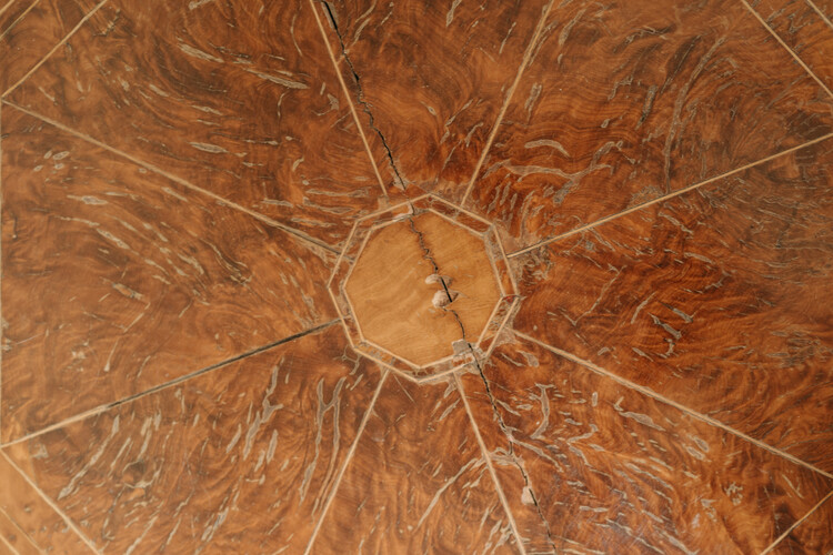 octagonalshaped burr walnut tiltop table ... 