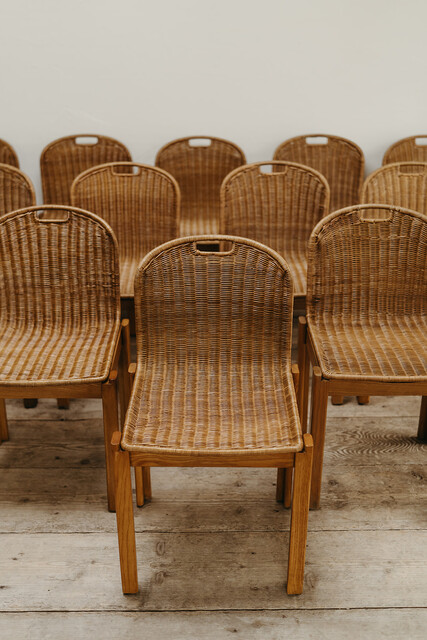 set of 12 vintage rattan/wood dining chairs ... 