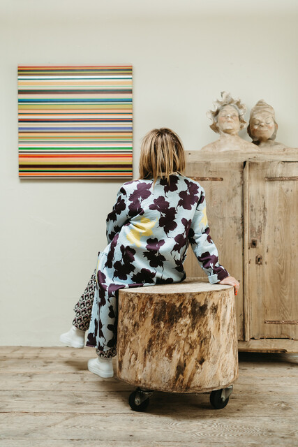 treetrunk table on wheels ...