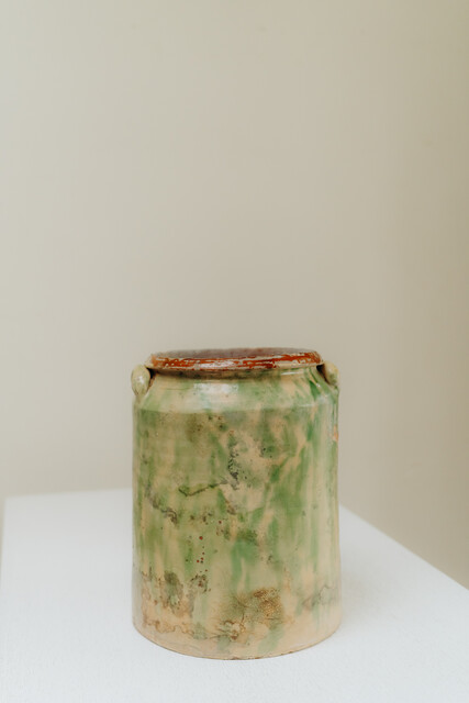 xl Italian green/yellowglazed terra cotta vase ..